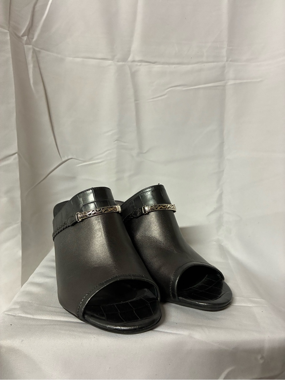 Brighton Ray Open-Toe Leather Mules